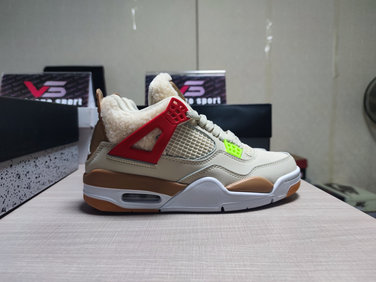 Jordan 4 Retro OG DH0572 264