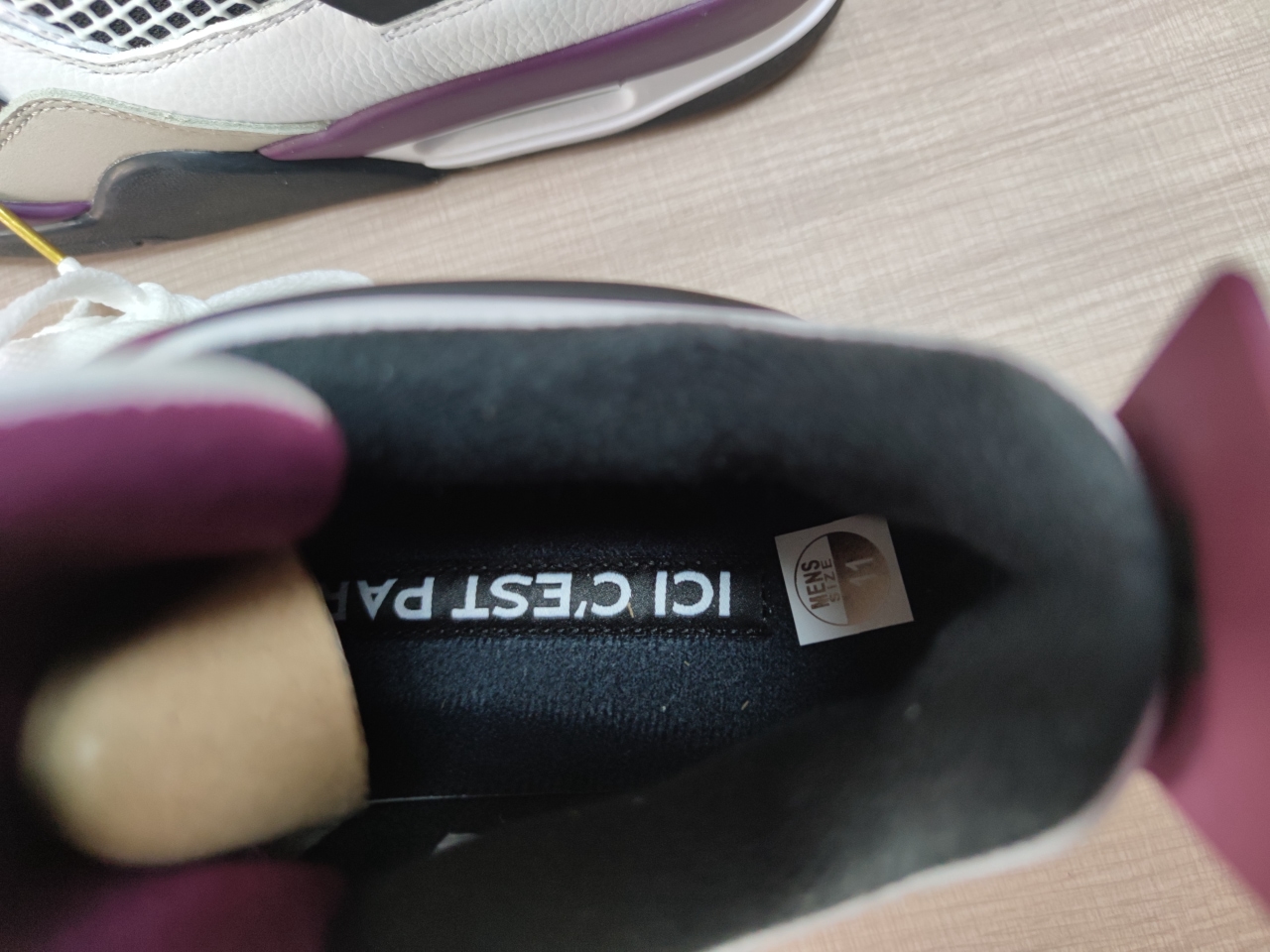 Jordan 4 Retro PSG Paris Saint-Germain CZ5624-100