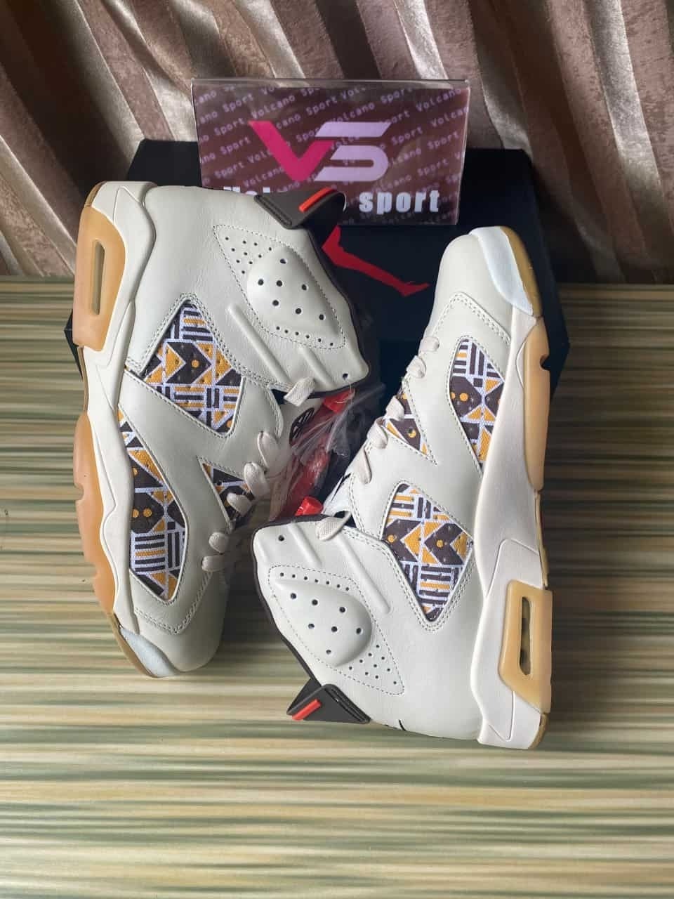 Jordan 6 Retro Quai 54 Sail Brown CZ4152-100