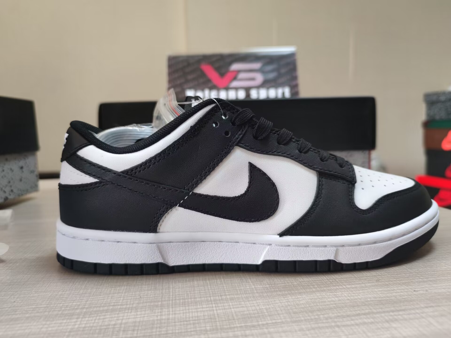 SB Dunk Low prm DD1391-100