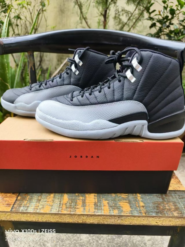 Air Jordan 12 Retro Low Wolf Grey CT8013-010