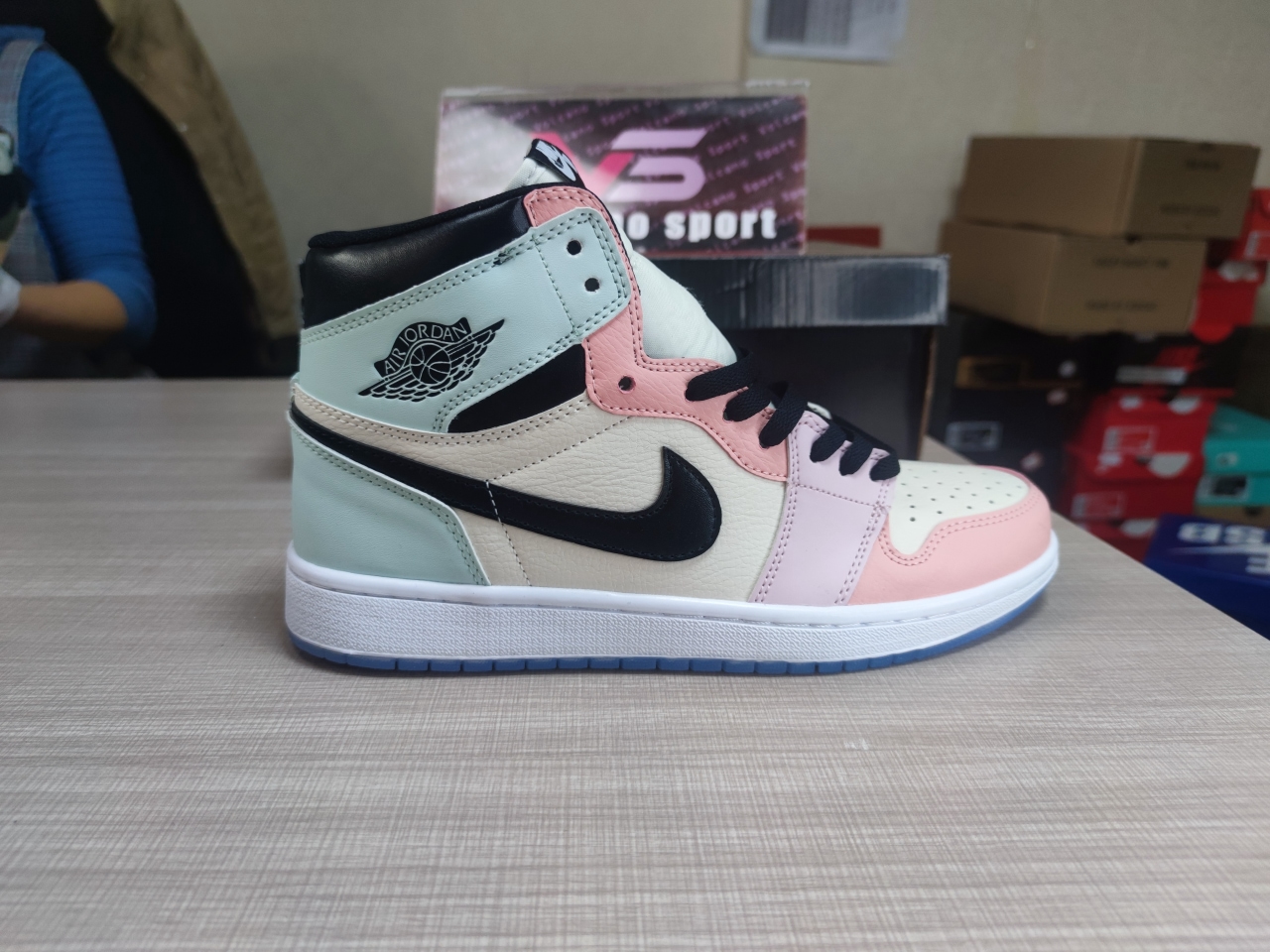 Jordan 1 High Zoom Air CMFT Easter CT0979 101