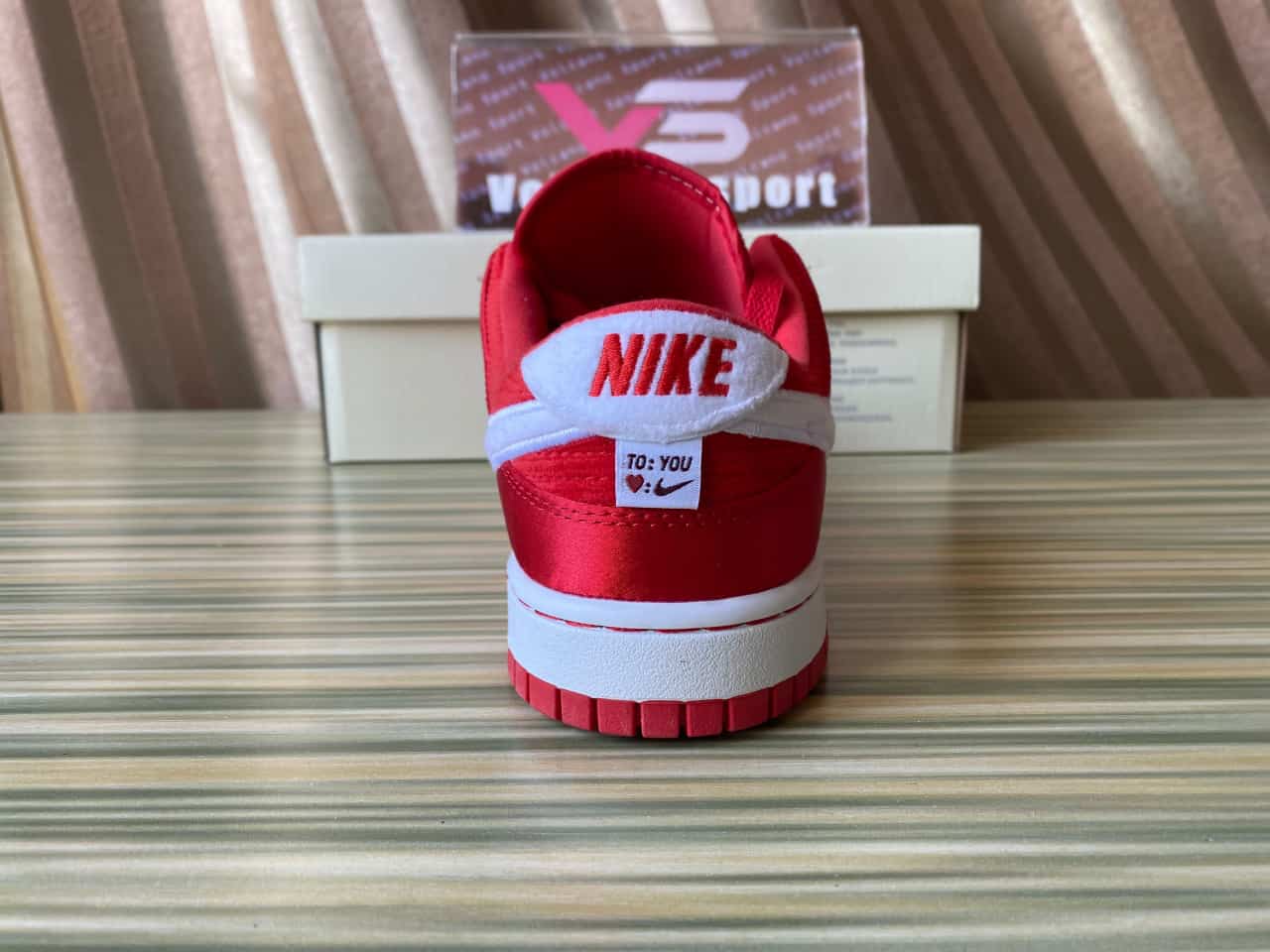 Nike Dunk Low Valentine's Day FZ3548-612