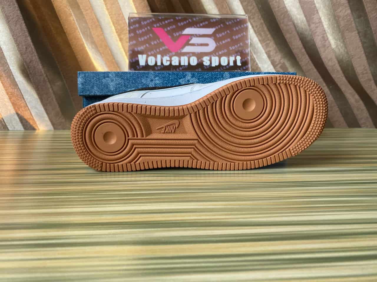 Nike Air Force 1'07 Low LV CV0670-600