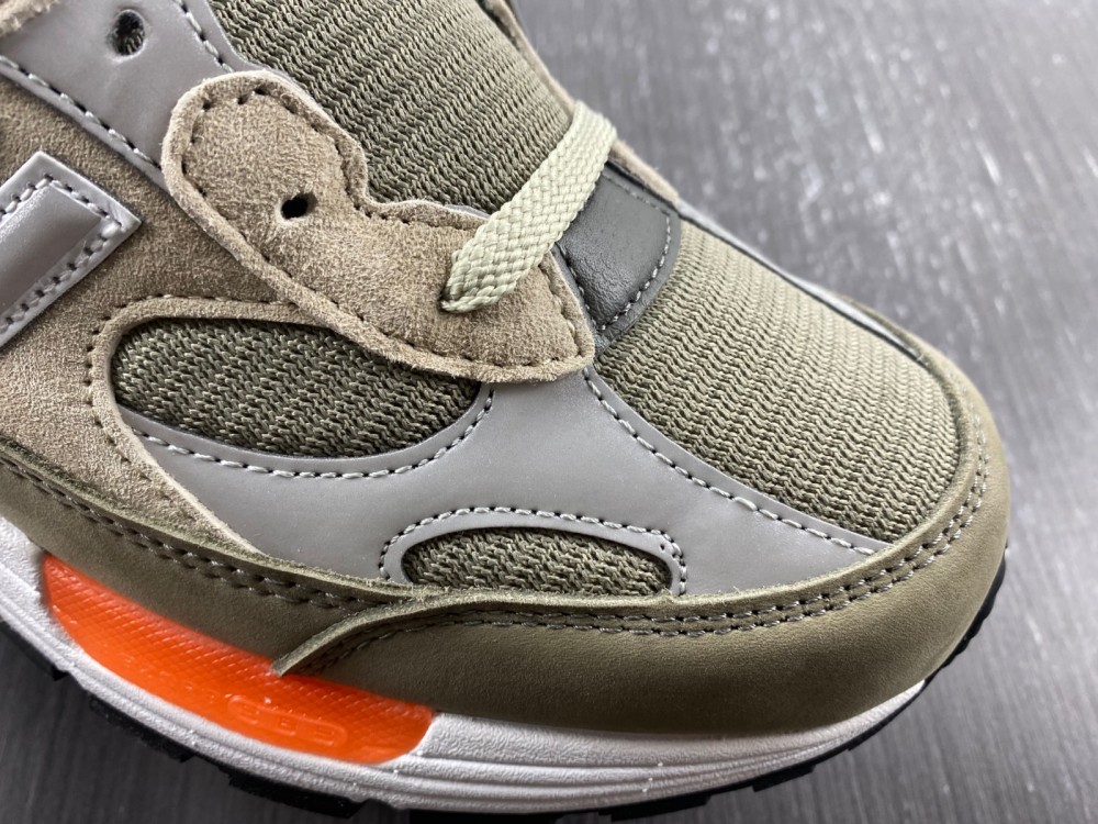 New Balance 992x Wtaps Olive