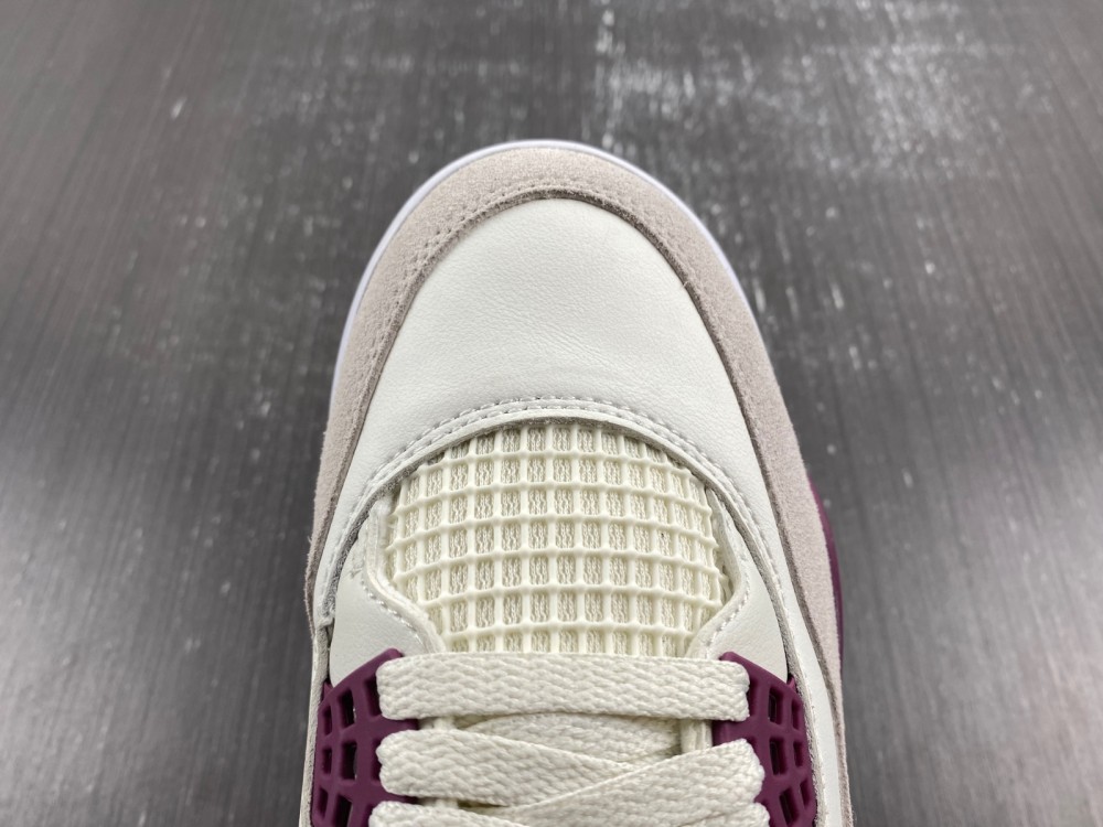 SB x Jordan 4 “Sapphire”DR5415-102