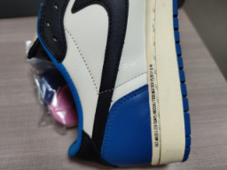 Travis Scott x Fragment Design x Jordan 1 Low OG SP “Military Blue” DM7866 140