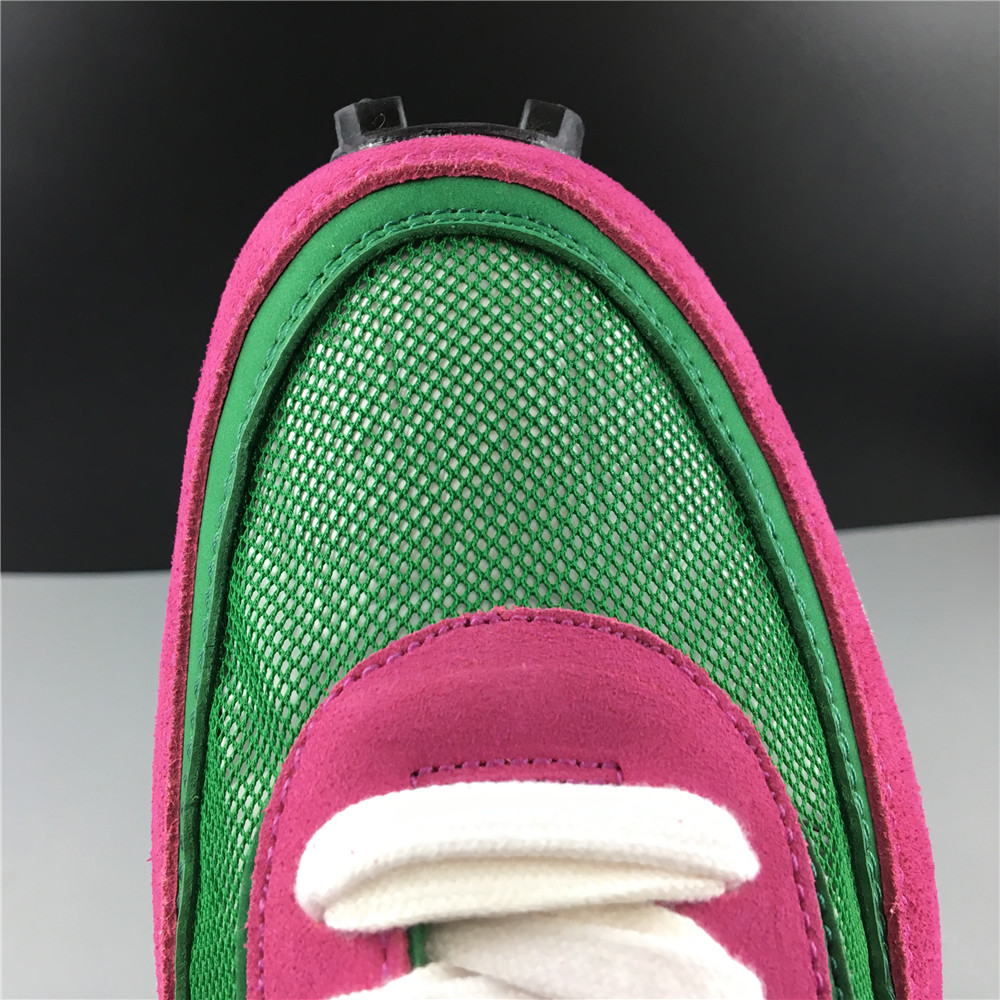 Sacai x Nike LVD Waffle Daybre BV0073-001