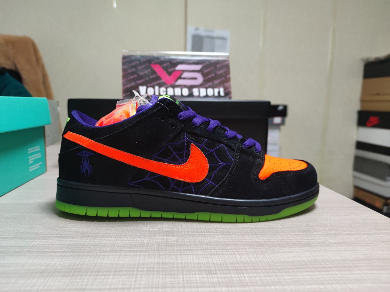 SB Dunk Low Night of Mischief Halloween BQ6817-006