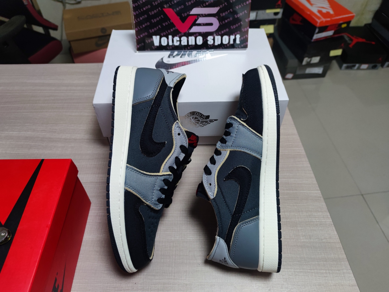 Jordan 1 Low OG EX Black Smoke Grey DV0982 006