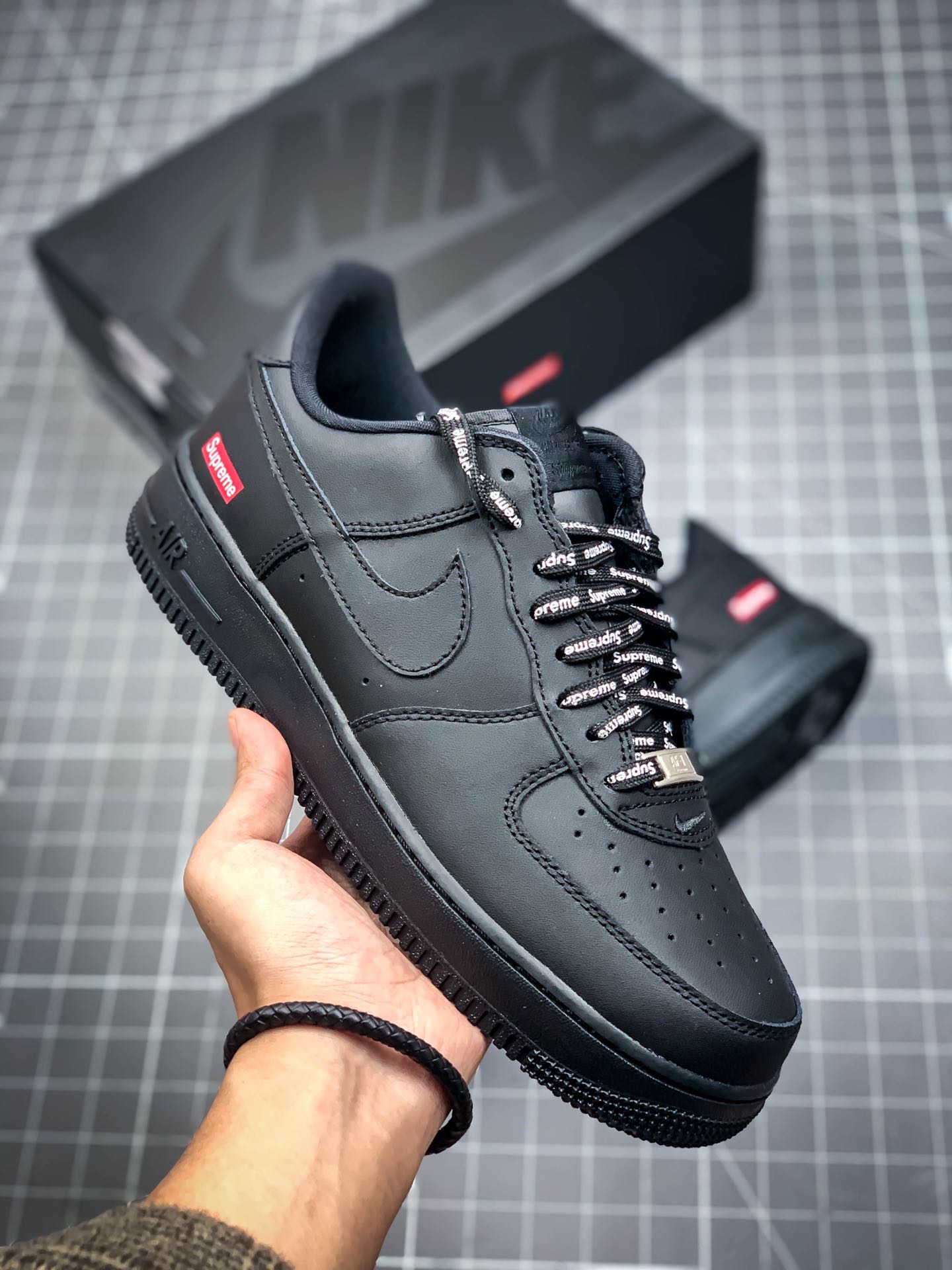 Nike Air Force 1 Low Supreme Black CU9225-001