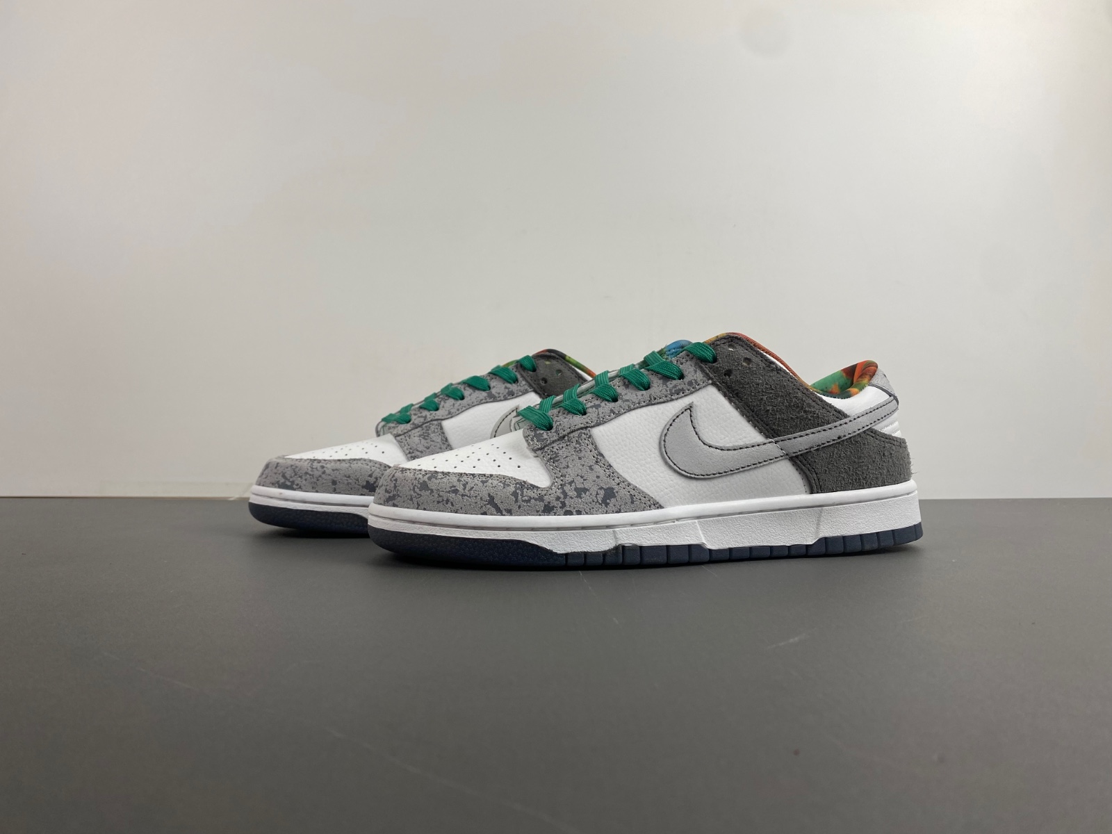 Nike Dunk Low Retro 'Philly' HF4840-068
