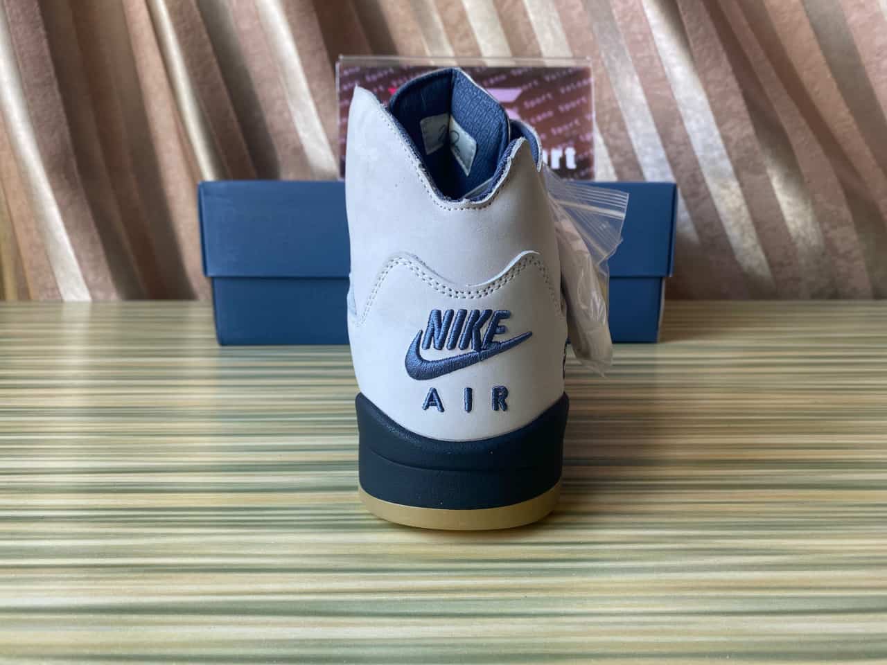 Jordan 5 Retro A Ma Maniére Dawn FZ5758-004