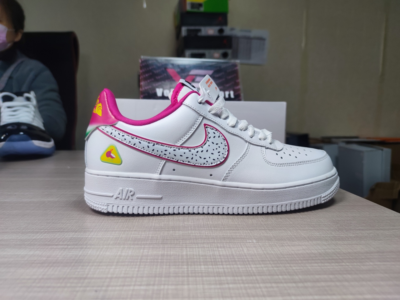 Air Force 1 Low '07 LX Dragon Fruit DV3809-100