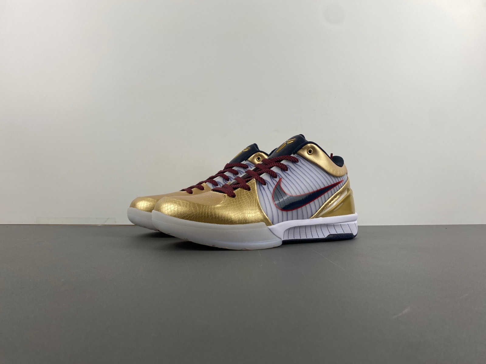 Nike Zoom Kobe 4 Protro 'Gold Medal' 2024 - Model FQ3544-100
