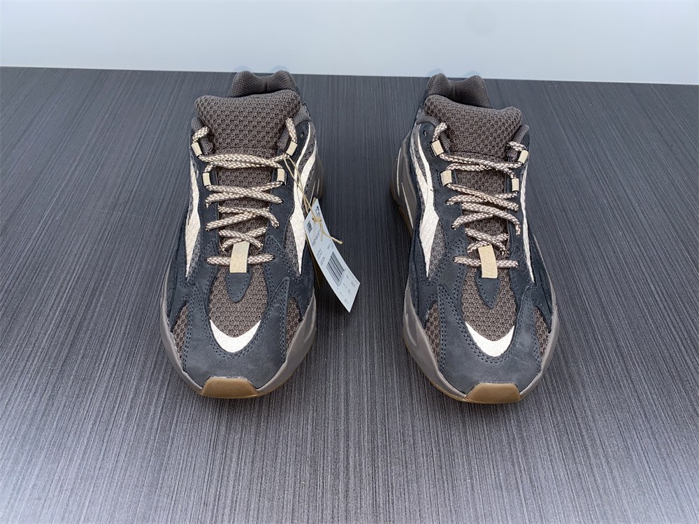 adidas Yeezy Boost 700 V2 Geode