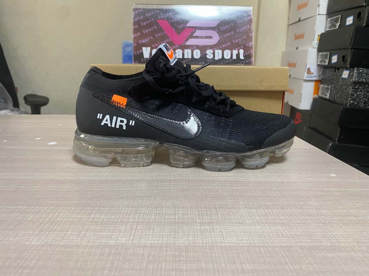 Nike Air VaporMax Off-White Black AA3831-002