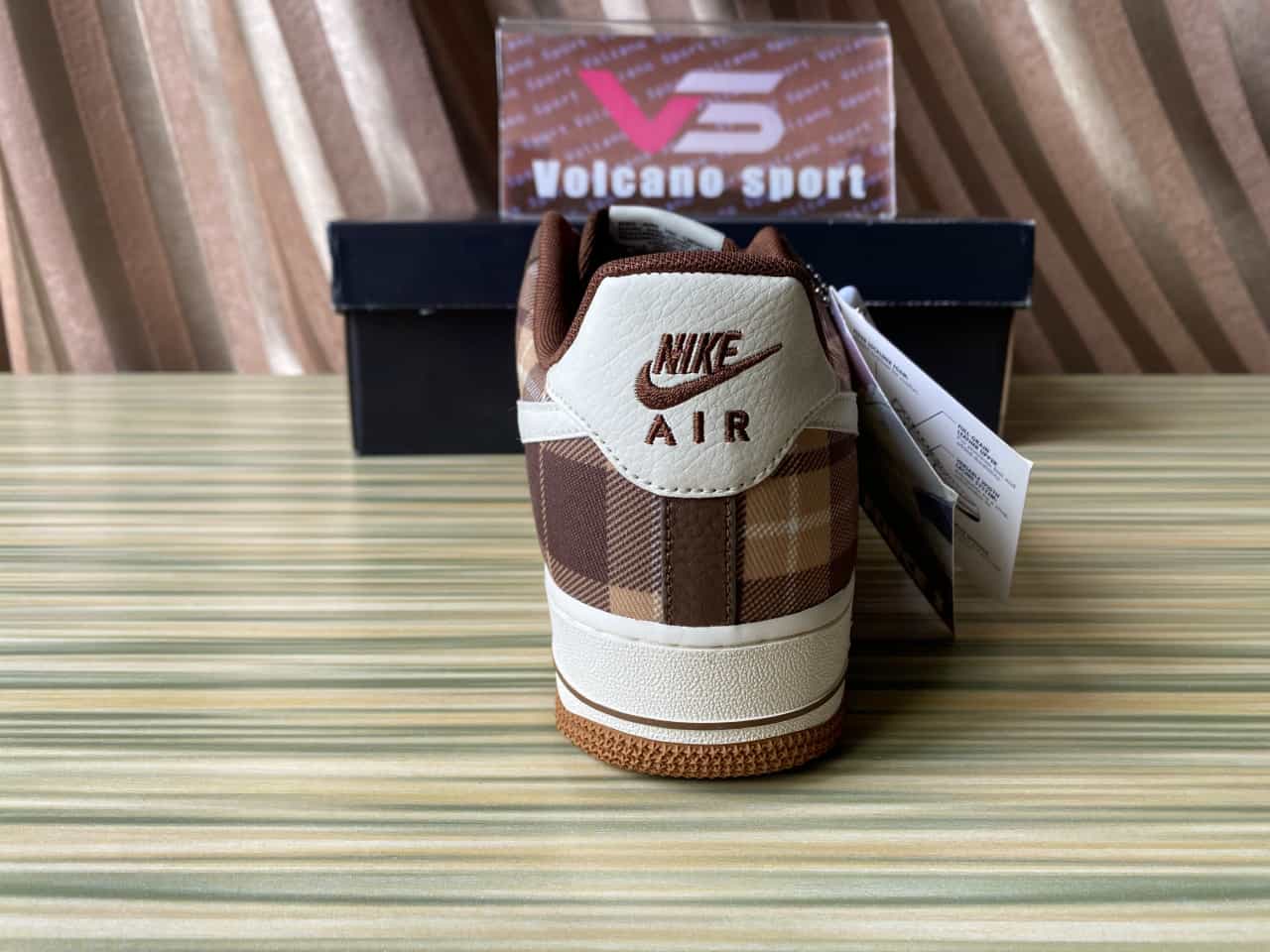 Nike Air Force 1 Low '07 LX Brown Plaid DV0791-200