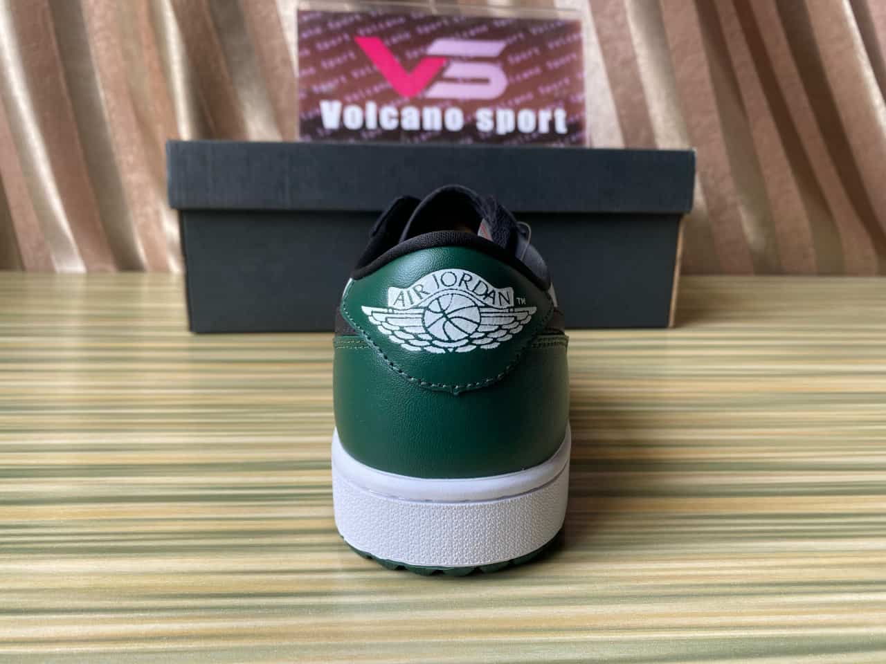 Jordan 1 Retro Low Golf Noble Green DD9315-107