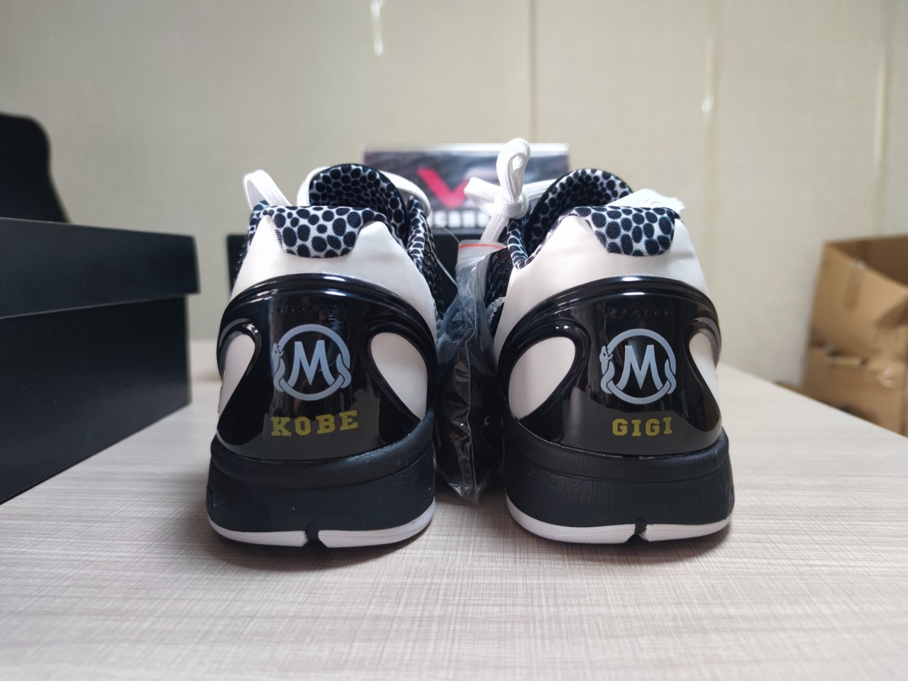 Kobe 6 Protro Mambacita Sweet 16 CW2190 002