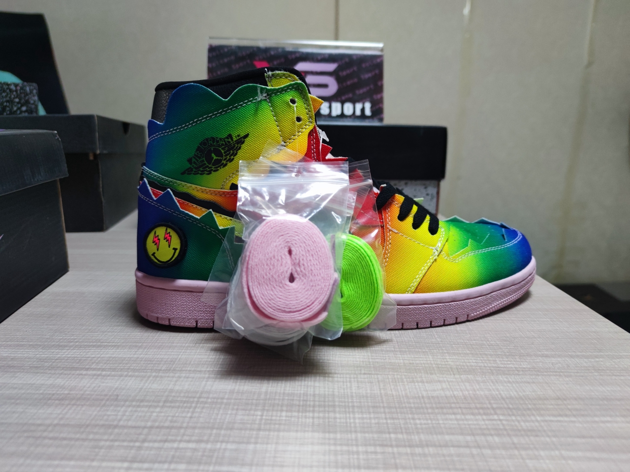 J Balvin x Jordan 1 High OG DC3481 900