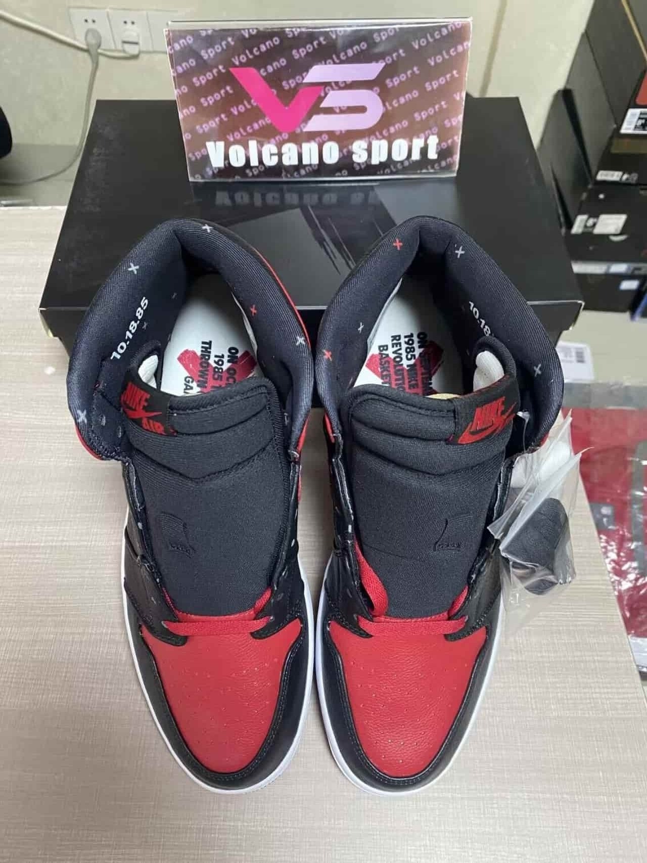 Jordan 1 Retro Banned (B-Grade) 432001-001