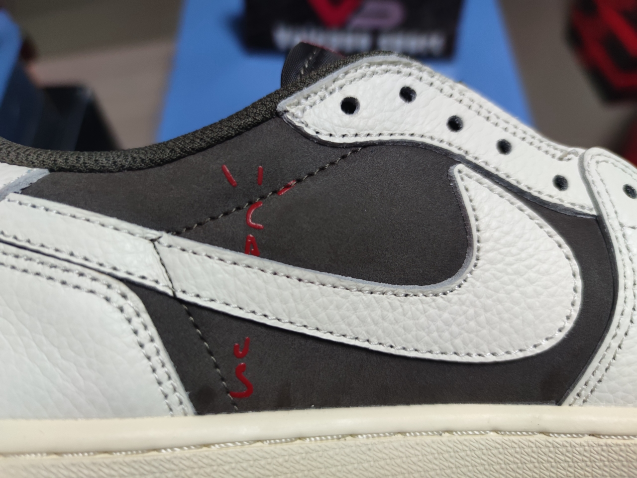 Travis Scott x Air Jordan 1 Low OG