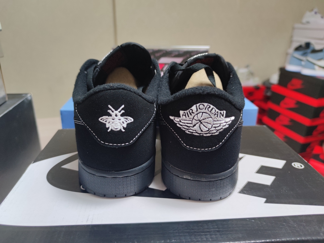 Travis Scott x Jordan 1 Low OG “Black Phantom” DM7866-001