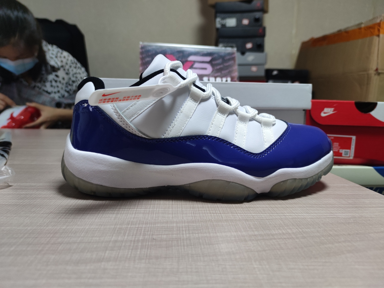 Jordan 11 Retro Low White Concord AH7860-100