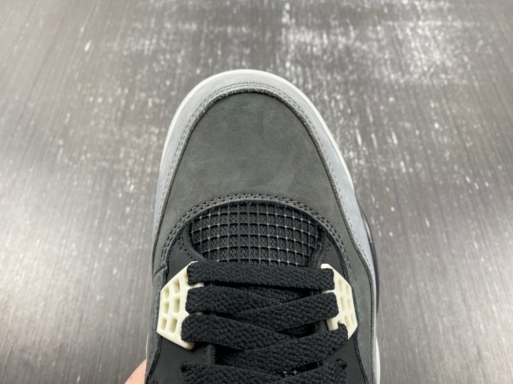 AIR JORDAN 4 RETRO 'FEAR'
