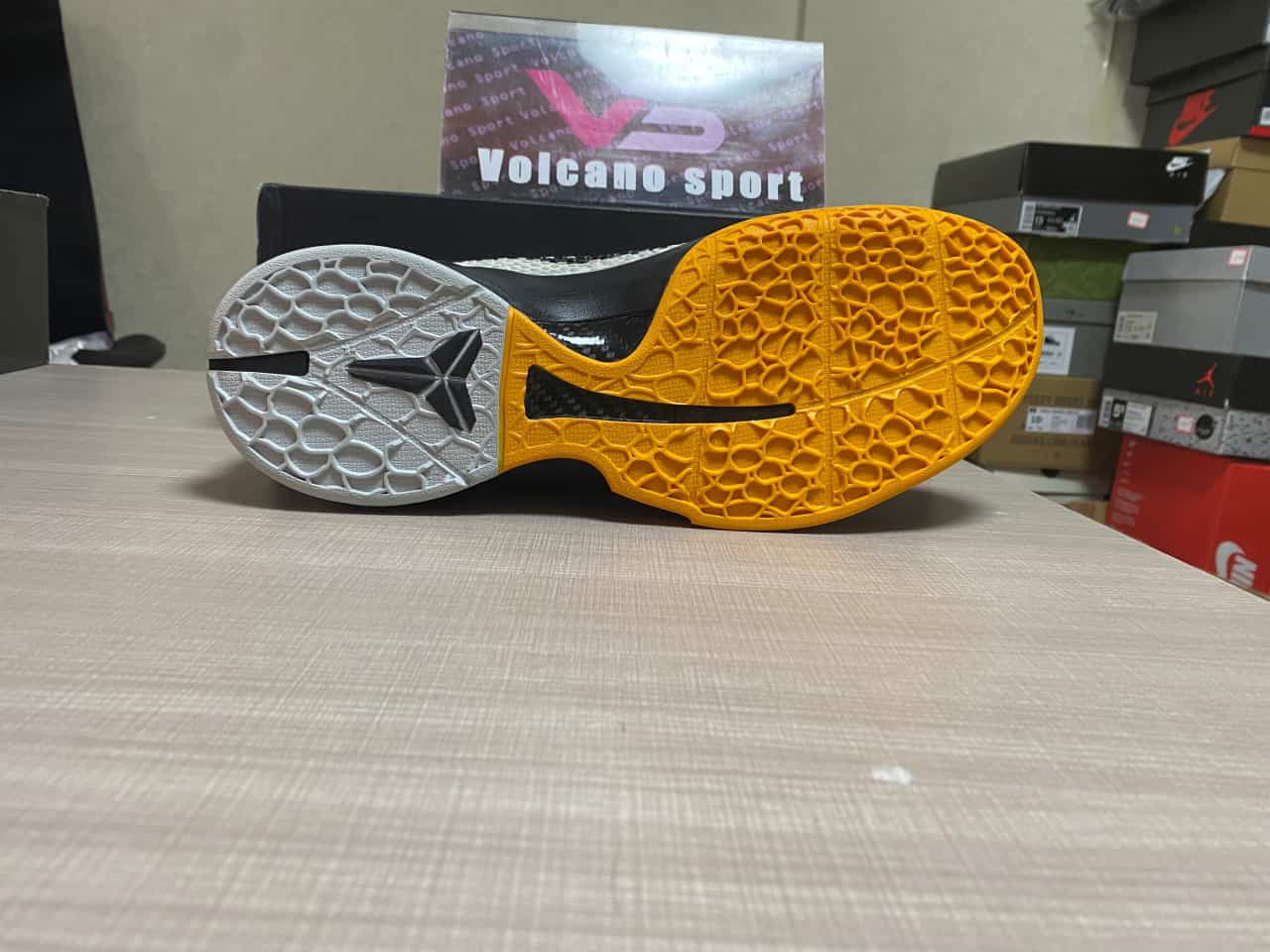 Kobe 6 Protro Playoff Pack White Del Sol CW2190-100