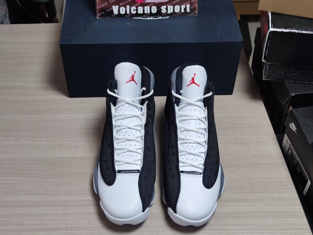 Jordan 13 Retro Black Flint DJ5982-060