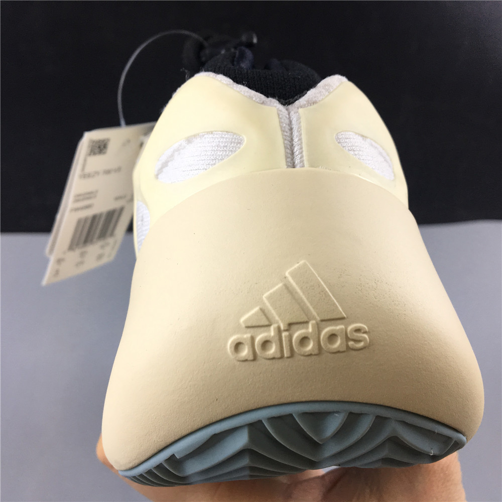 adidas Yeezy 700 V3Azael