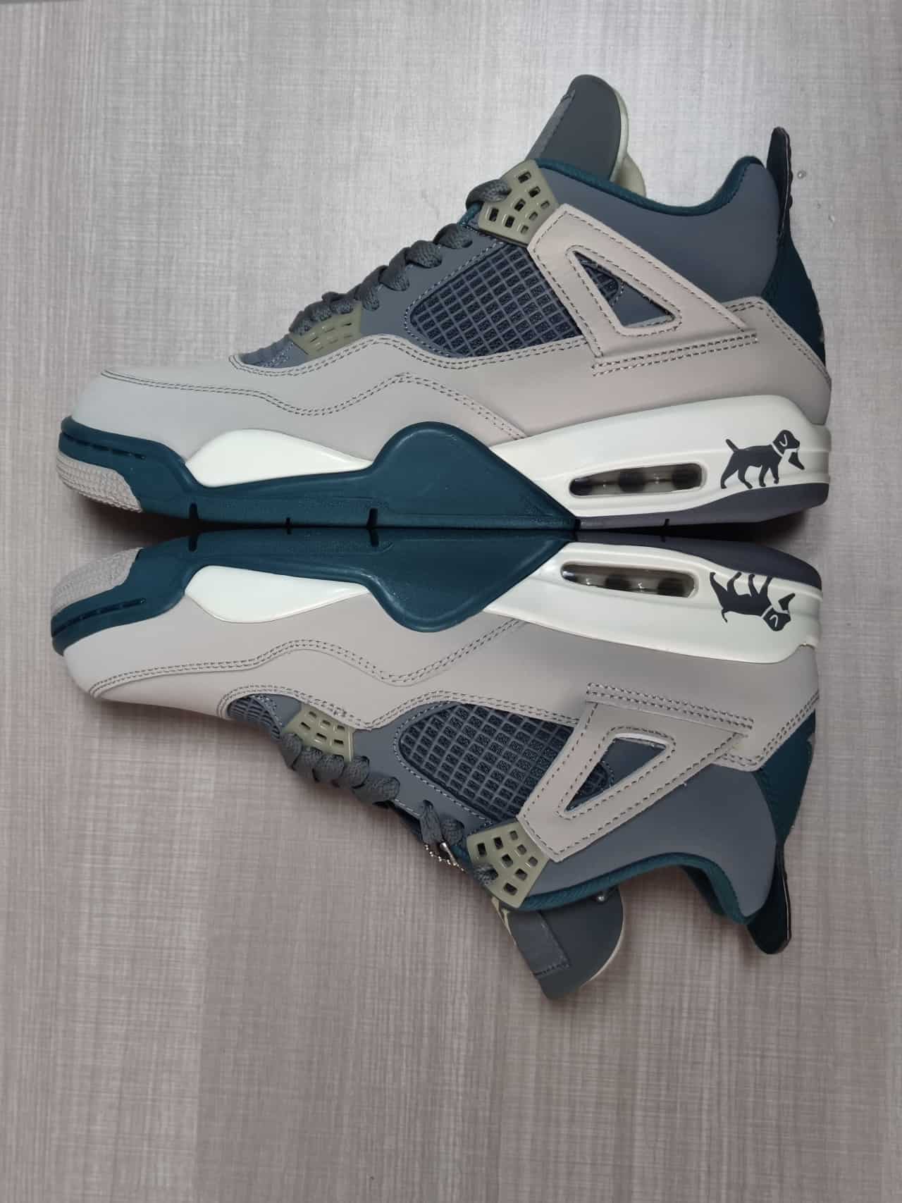 AIR JORDAN 4 RETRO NAVY BLUE