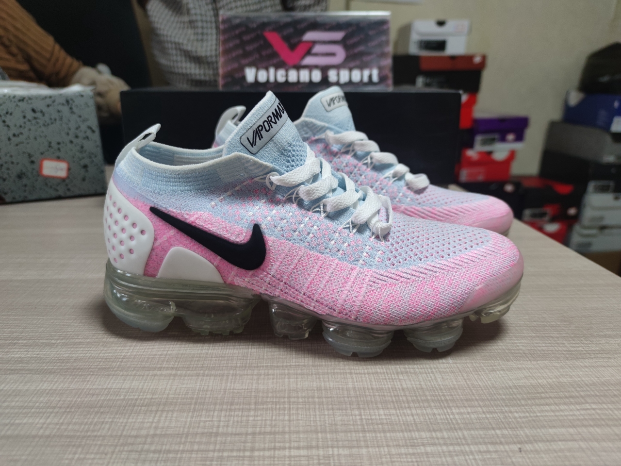 Air VaporMax 2 White Hydrogen Blue