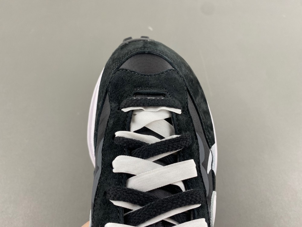 Sacai x VaporWaffle “Tour Yellow ”DD1875-003