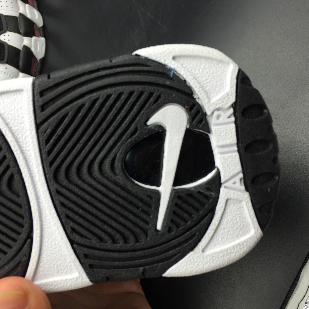 Nike Air More Uptempo Scottie Pippen 414962-105