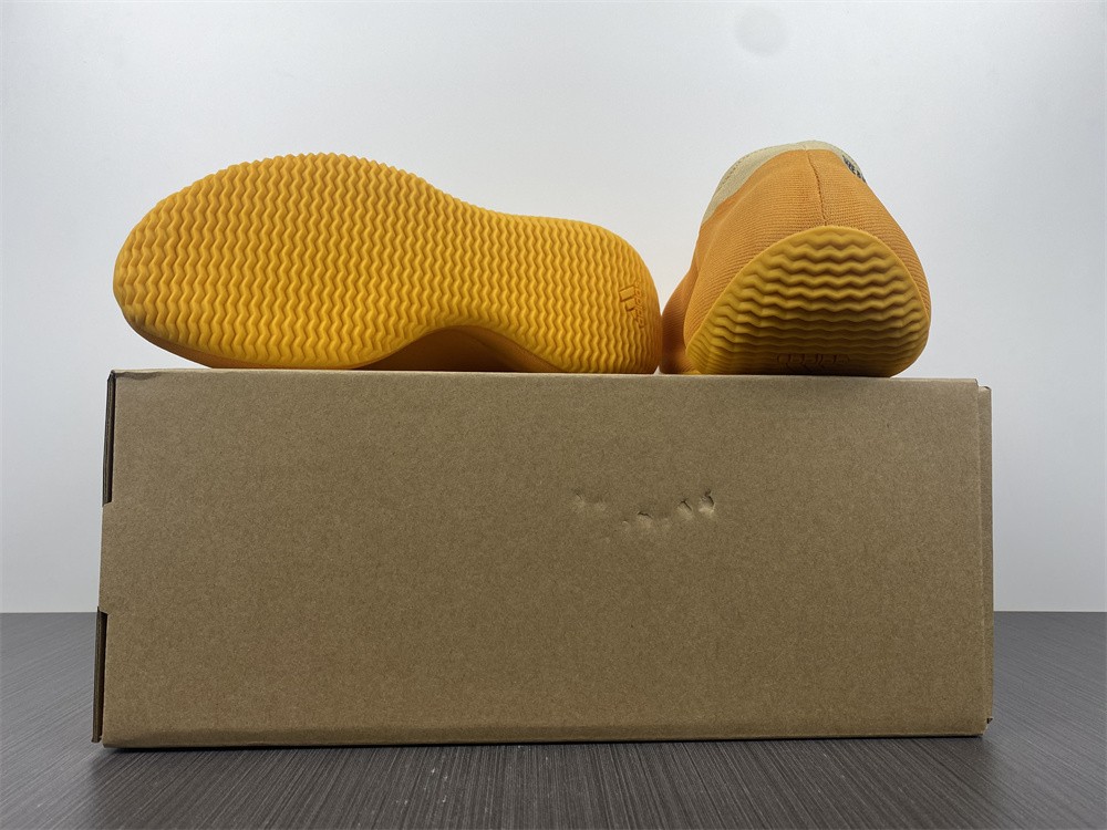Yeezy Knit Runner Sulfur Orange