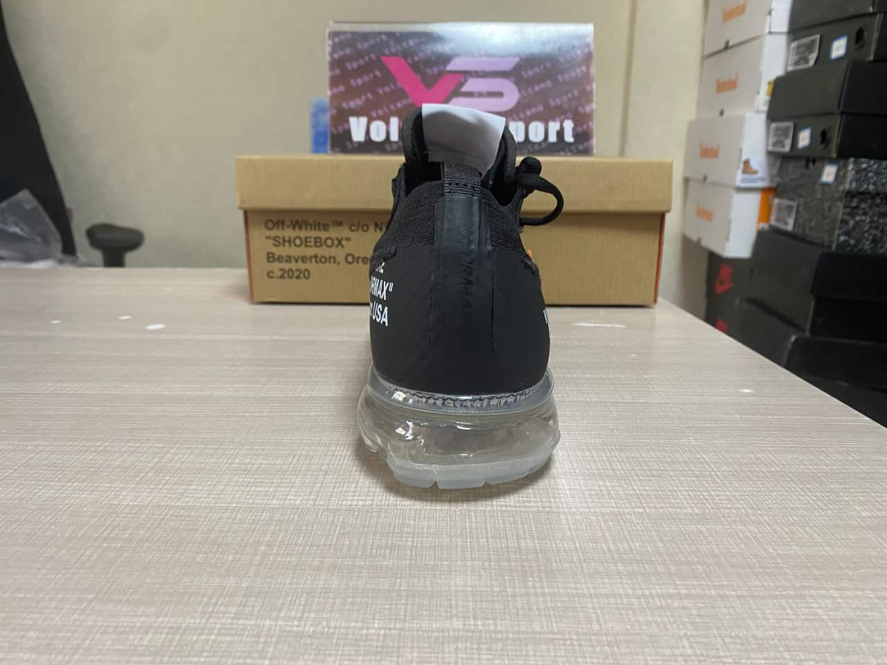 Nike Air VaporMax Off-White Black AA3831-002