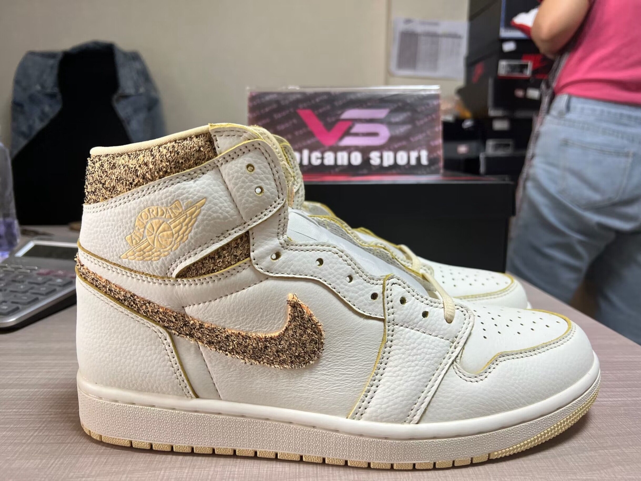 Jordan 1 Retro High OG Craft Vibrations Of Naija FD8631-100