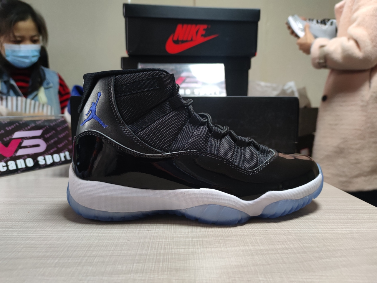 Jordan 11 Retro Space Jam 378037 003