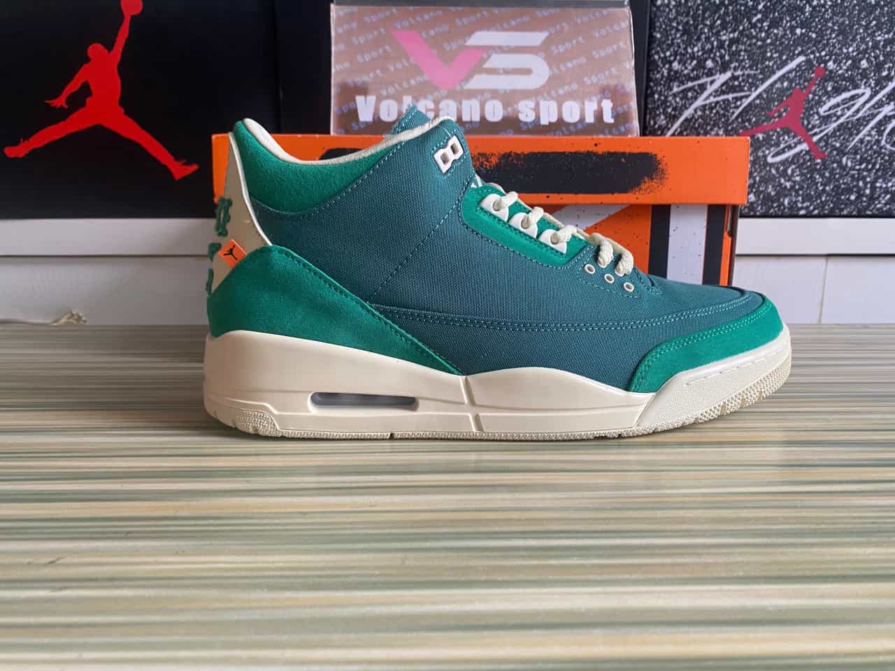 Jordan 3 Retro SP Nina Chanel Abney Bicoasta FZ7974-300l