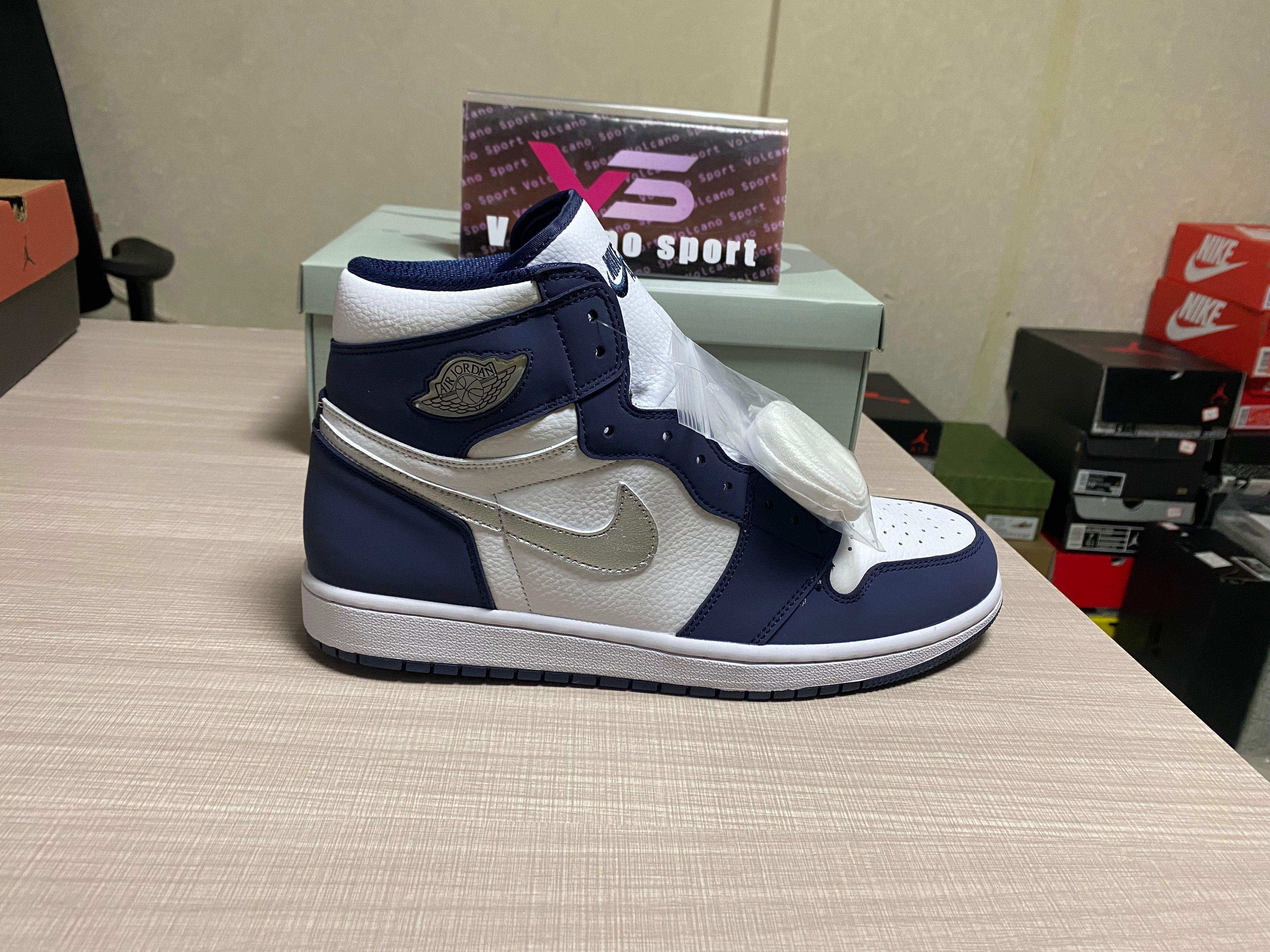 Jordan 1 Retro High OG Japan Navy (2001) DC1788-100