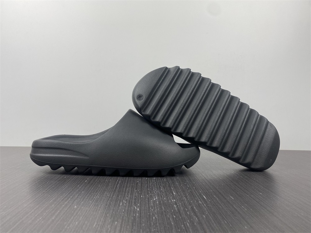 adidas Yeezy Slide Onyx  HQ6448