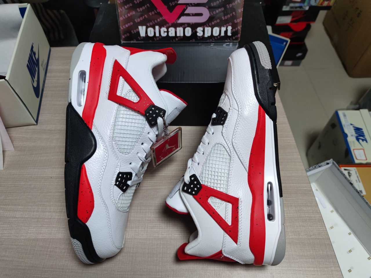 Air jordan 4 Retro Withe Red DH6927 161