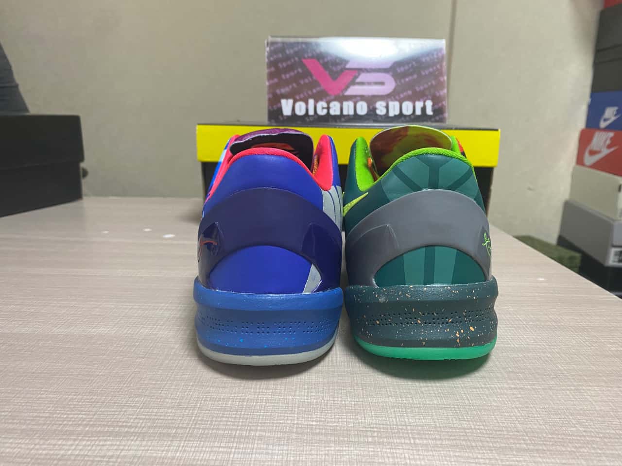 Nike Kobe 8 What the Kobe 635438-800