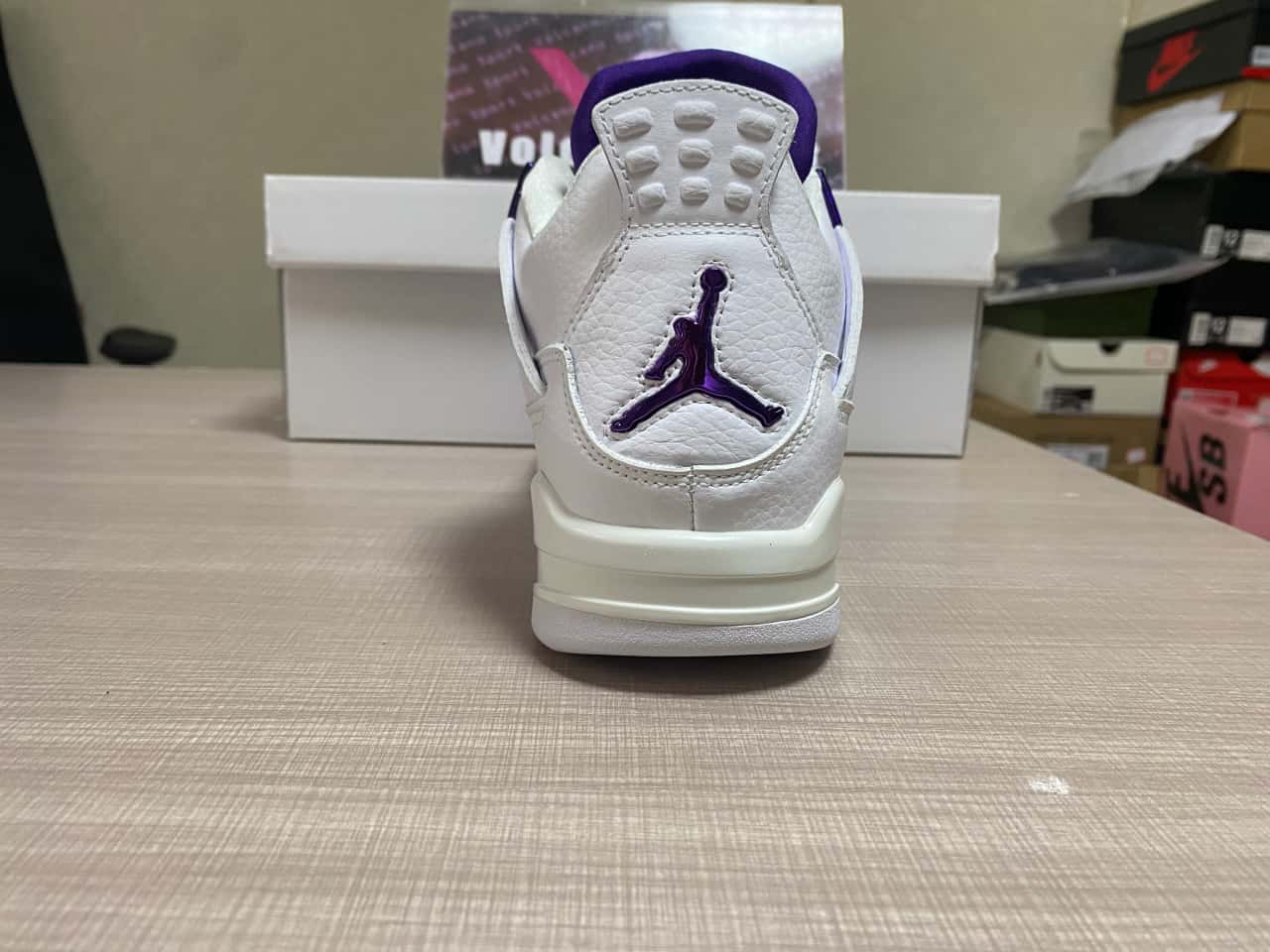 Jordan 4 Retro Metallic Purple CT8527-115