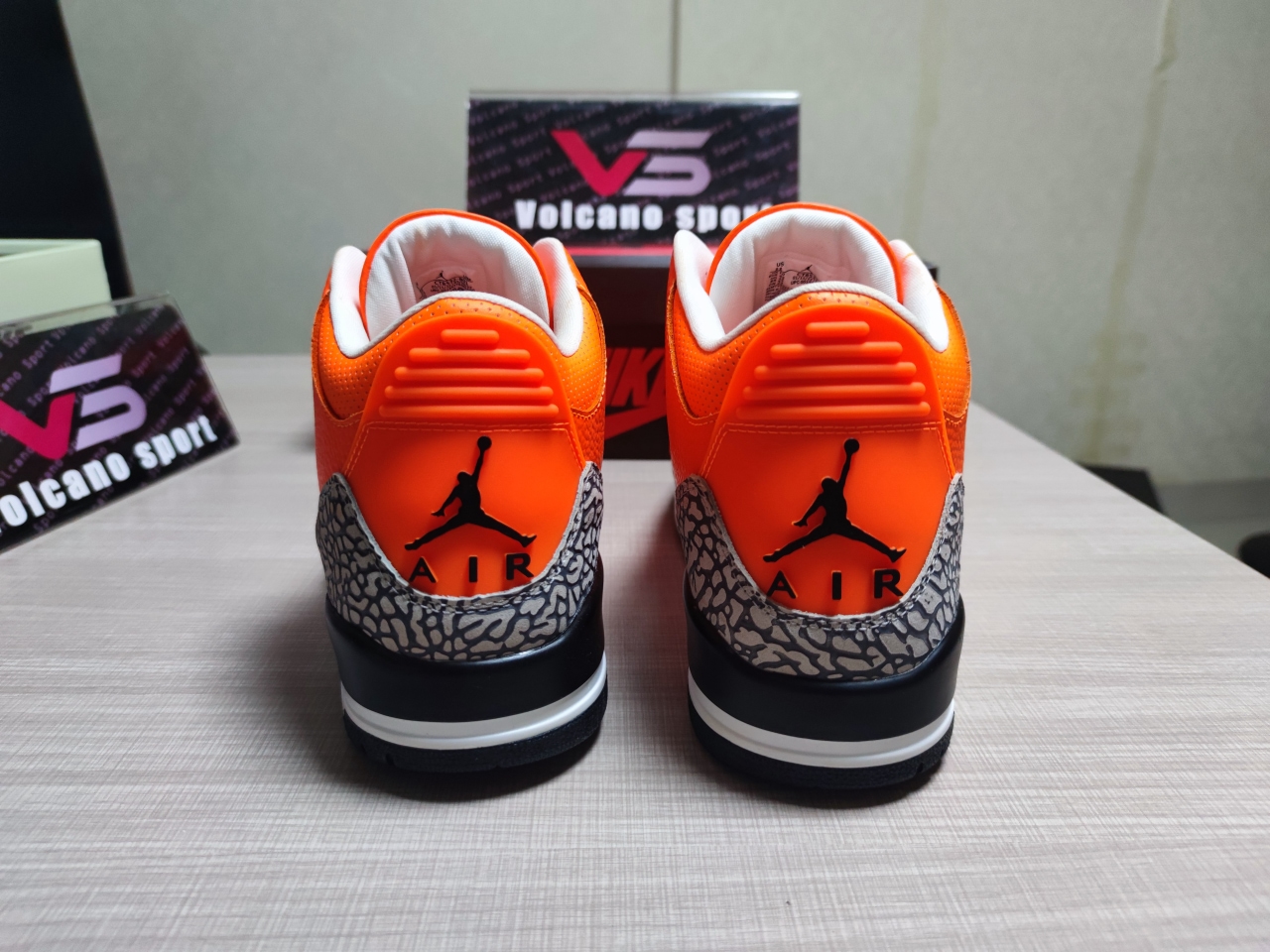 Jordan 3 Retro