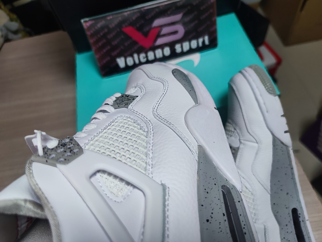 Jordan 4 Retro“White Oreo” CT8527-100