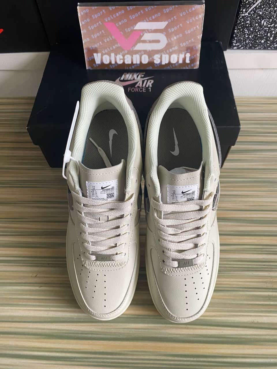 Air Force 1 Low LXX Sea Glass Python DH3869-001